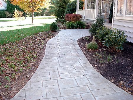 Tips to Build a Concrete Walkway